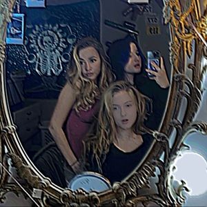 Meet your Posher, Lee